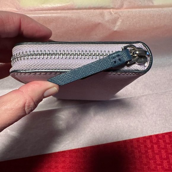 EUC Kate Spade  Laurel Way Neda Saffiano Leather Zip Around Wallet Lavender/Navy - Picture 9 of 12